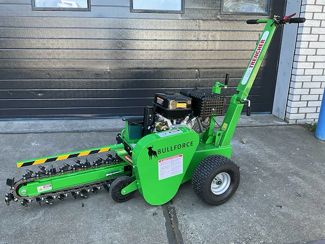 2024 bullforce tcr1500 sleuvengraafmachine - afbeelding 4 van  11