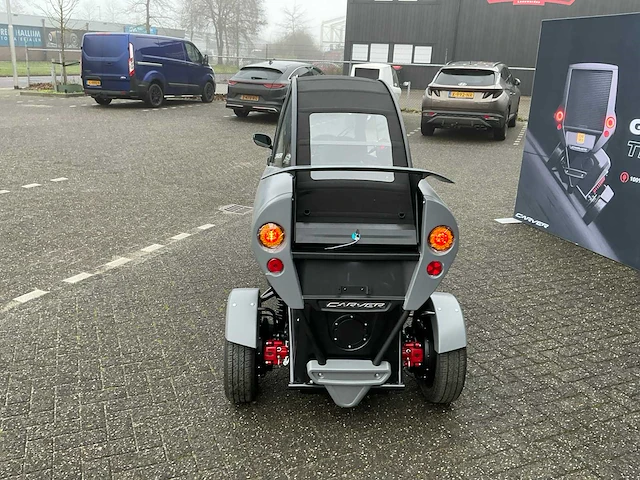 2024 carver s+ drie wielig motorvoertuig 80km/h - afbeelding 17 van  21