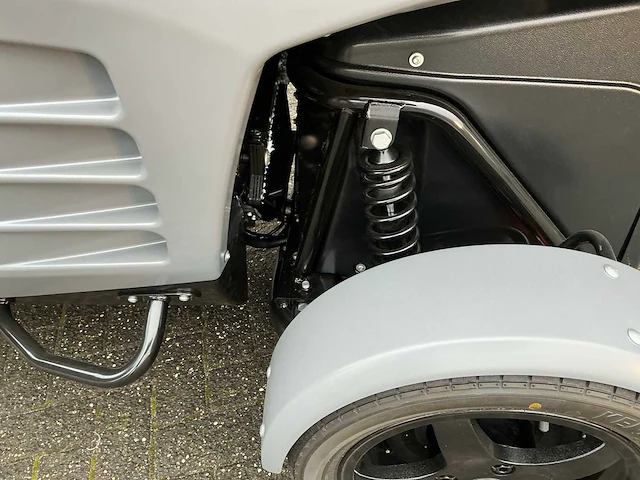 2024 carver s+ drie wielig motorvoertuig 80km/h - afbeelding 10 van  18