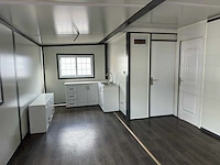 2024 compleet deluxe 12x6 meter mobiele woonunit met 3 slaapkamers en keuken 73m3 - afbeelding 19 van  52