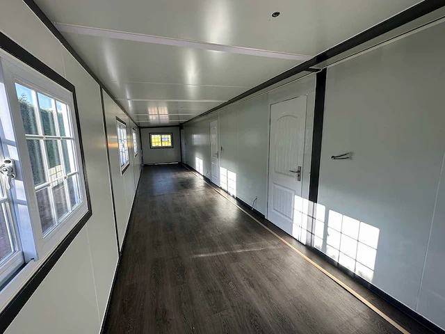 2024 compleet deluxe 12x6 meter mobiele woonunit met 3 slaapkamers en keuken 73m3 - afbeelding 27 van  52