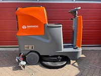 2024 daewoo dafr70 zit vloerreiniger - afbeelding 2 van  11