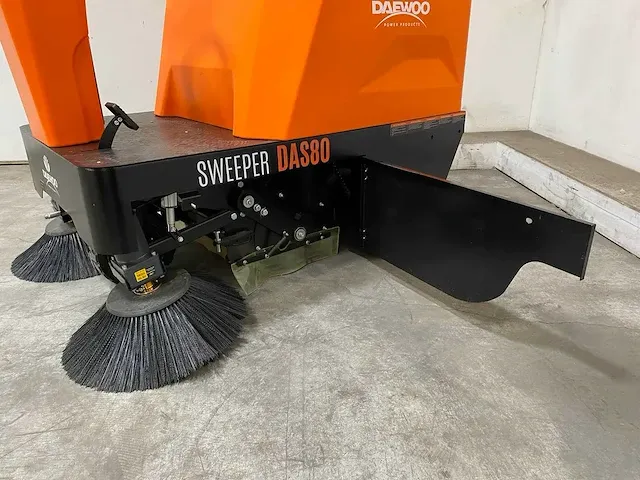 2024 daewoo das 80 opzit veegmachine - afbeelding 3 van  18