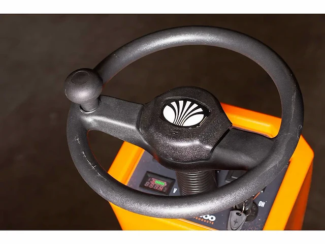 2024 daewoo das 80 opzit veegmachine - afbeelding 16 van  17