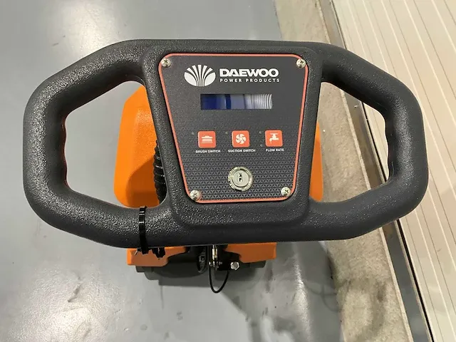 2024 daewoo daxm30 achterloop schrobmachine - afbeelding 13 van  13