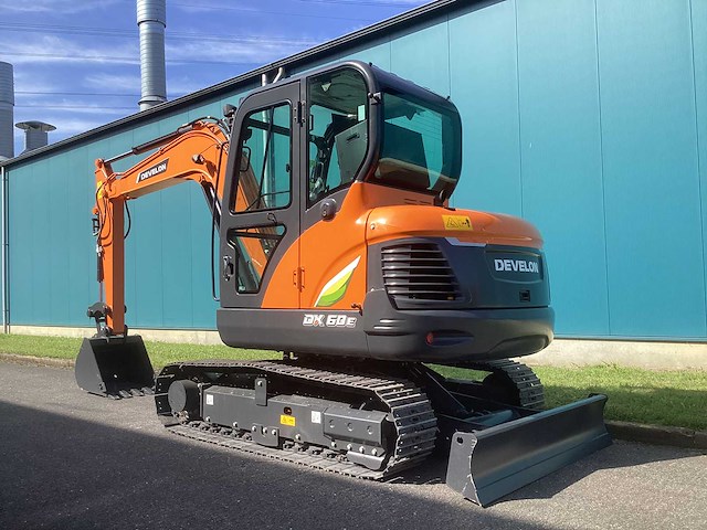 2024 develon dx60e-10n minigraafmachine - afbeelding 19 van  25