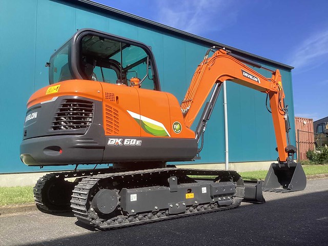 2024 develon dx60e-10n minigraafmachine - afbeelding 21 van  25