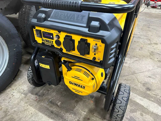 2024 dewalt dxgnp30e stroomgenerator - afbeelding 3 van  6