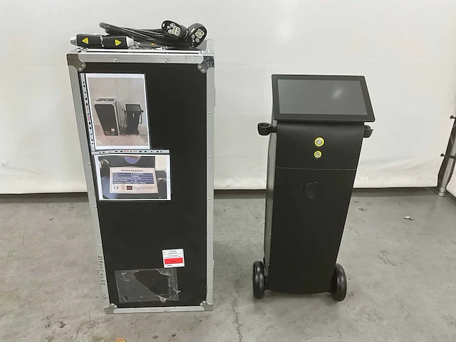 2024 diode laser platina ice super power 2400w ontharingsmachine - afbeelding 1 van  13