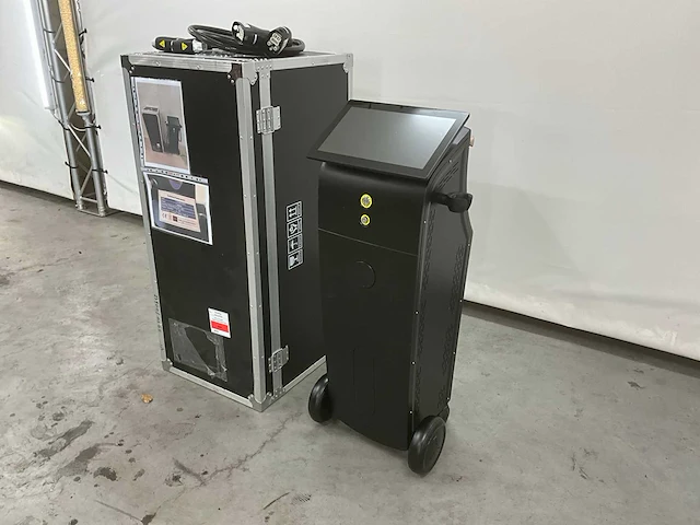 2024 diode laser platina ice super power 2400w ontharingsmachine - afbeelding 6 van  13