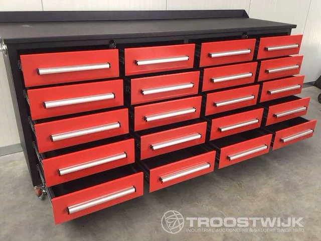 2024 easy-going - 7ft-20d-01c - werkbank - afbeelding 9 van  13