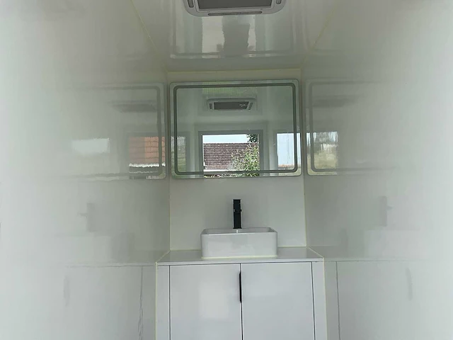 2024 easy-going 3 mtr type b - toiletwagen - afbeelding 5 van  33