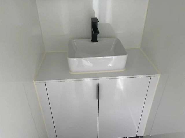 2024 easy-going 3 mtr type b - toiletwagen - afbeelding 22 van  33