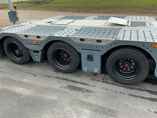 2024 eroglu autotransporter uitschuifbare dieplader - afbeelding 10 van  31
