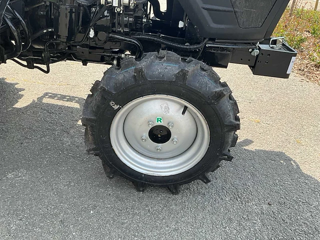 2024 farmtrac 20 minitractor - afbeelding 5 van  19
