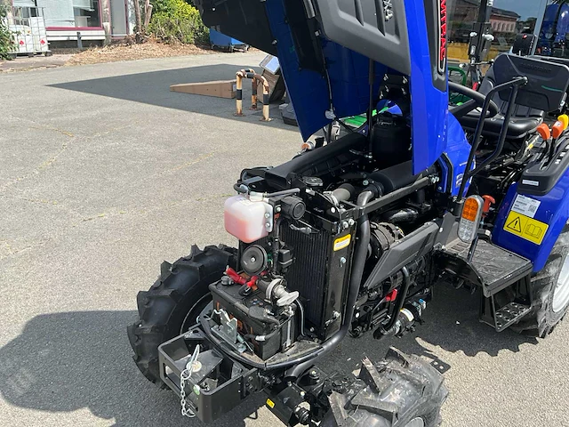 2024 farmtrac 26 minitractor - afbeelding 11 van  19