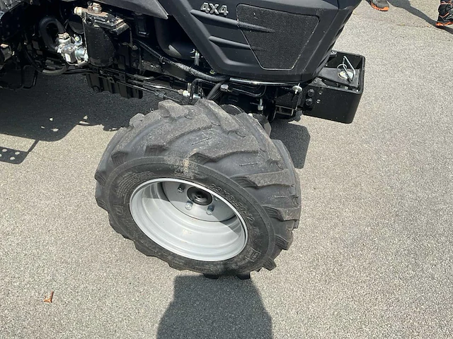2024 farmtrac 26h minitractor - afbeelding 3 van  17