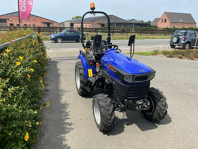 2024 farmtrac 26h minitractor - afbeelding 12 van  17