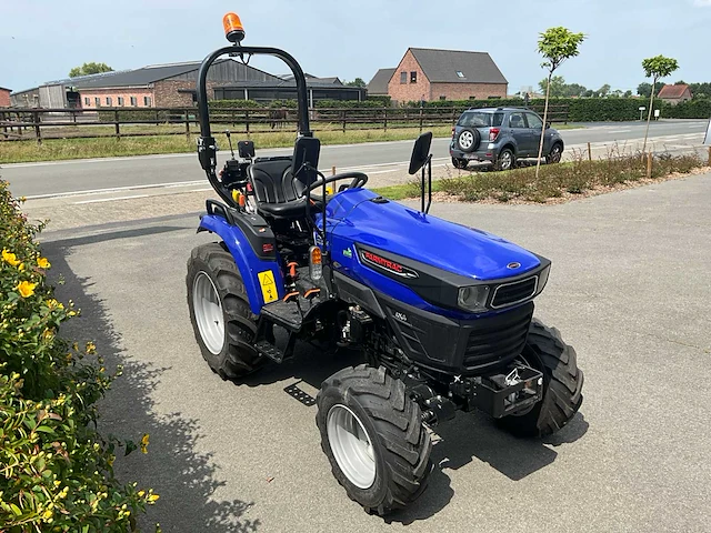 2024 farmtrac 26h minitractor - afbeelding 13 van  17