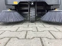 2024 field zelfrijdende opzit veegmachine - afbeelding 7 van  21