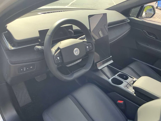 2024 fisker ocean personenauto - afbeelding 9 van  38