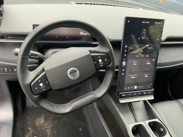 2024 fisker ocean personenauto - afbeelding 15 van  36