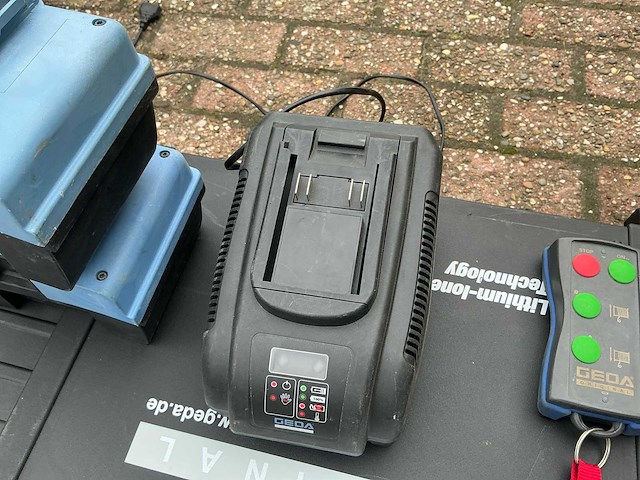 2024 geda liftladder 10m ladder - afbeelding 9 van  22