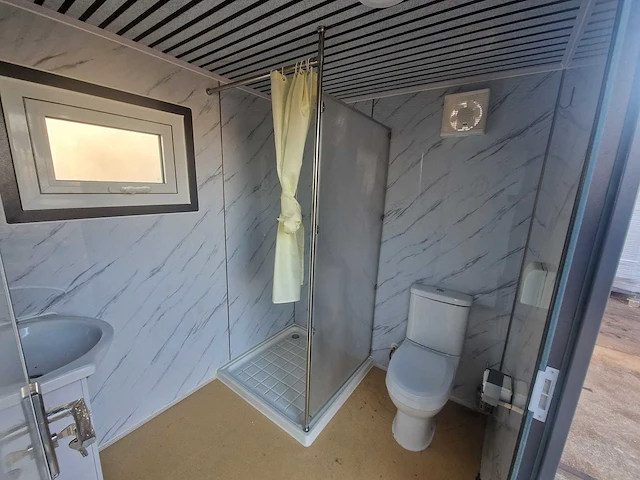 2024 greenland luxe sanitairunit / mobiele badkamer - afbeelding 12 van  13