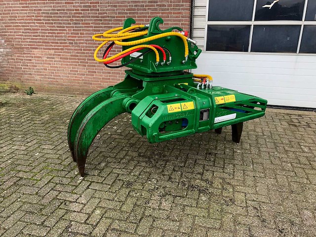 2024 groeneveldt hout grijper 822h - 2000 met 3/4 zaagkast - afbeelding 1 van  16