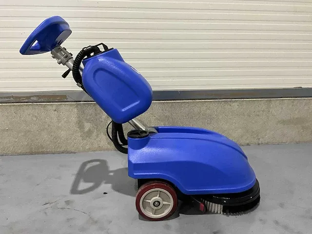 2024 hand schrubber achterloop schrobmachine - afbeelding 8 van  10