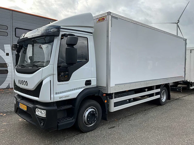 2024 iveco euro cargo 120-250 euro6 vrachtwagen met wipkar - afbeelding 3 van  56