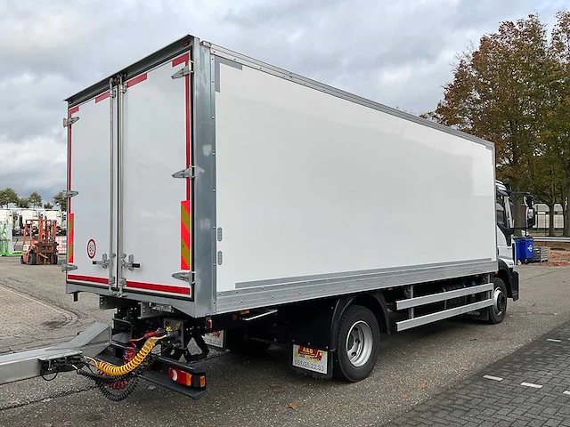 2024 iveco euro cargo 120-250 euro6 vrachtwagen met wipkar - afbeelding 5 van  56