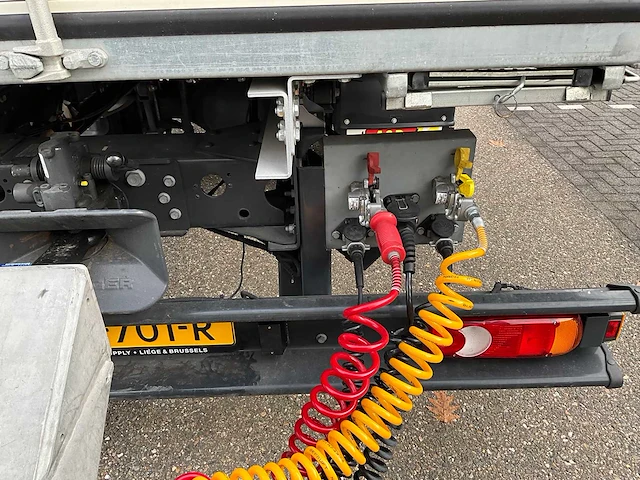 2024 iveco euro cargo 120-250 euro6 vrachtwagen met wipkar - afbeelding 16 van  56