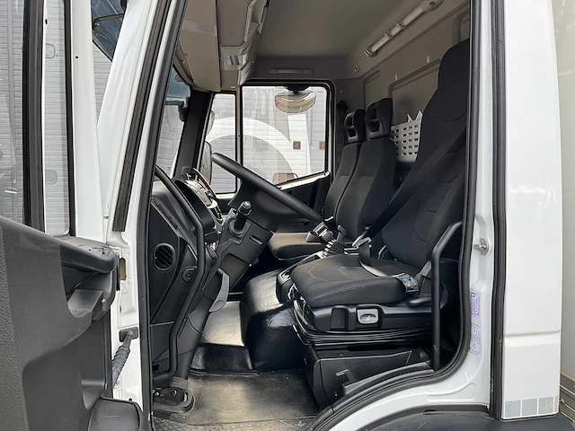 2024 iveco euro cargo 120-250 euro6 vrachtwagen met wipkar - afbeelding 22 van  56