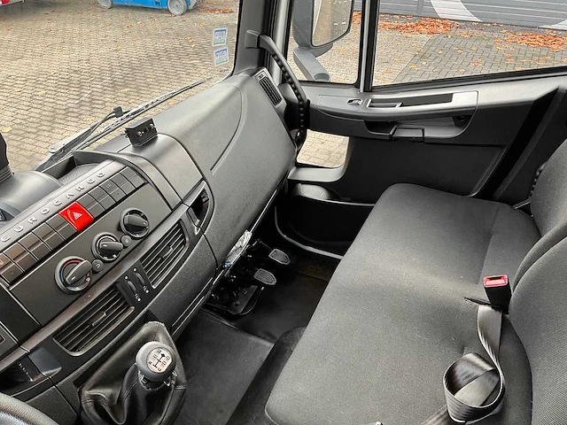 2024 iveco euro cargo 120-250 euro6 vrachtwagen met wipkar - afbeelding 30 van  56