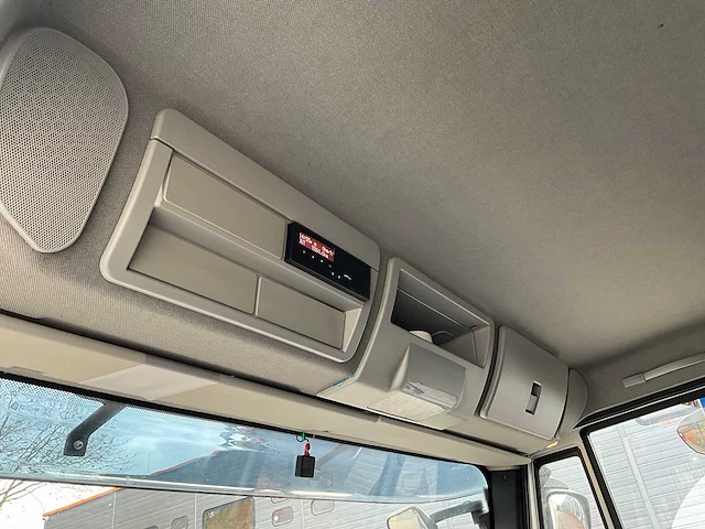 2024 iveco euro cargo 120-250 euro6 vrachtwagen met wipkar - afbeelding 33 van  56