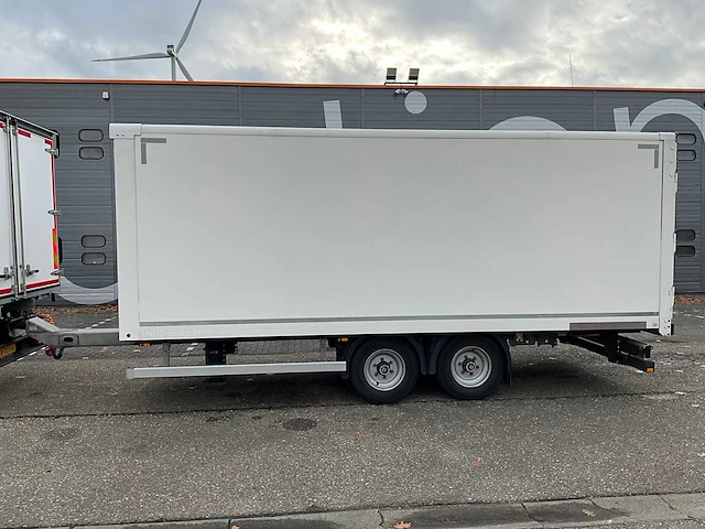 2024 iveco euro cargo 120-250 euro6 vrachtwagen met wipkar - afbeelding 23 van  56