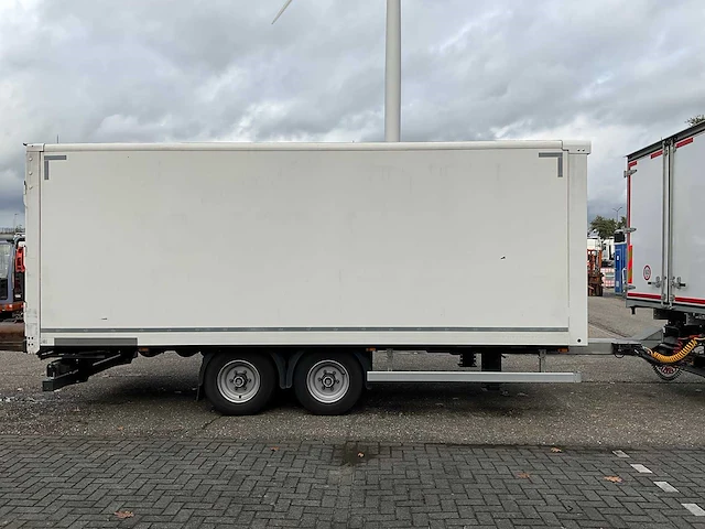 2024 iveco euro cargo 120-250 euro6 vrachtwagen met wipkar - afbeelding 54 van  56