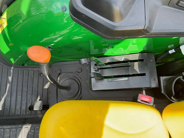 2024 john deere 5055e vierwielaangedreven landbouwtractor - afbeelding 14 van  25