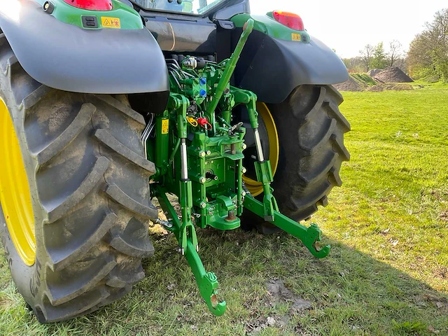 2024 john deere 6120m vierwielaangedreven landbouwtractor - afbeelding 7 van  32