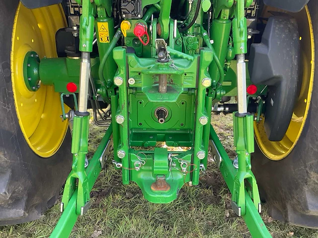 2024 john deere 6120m vierwielaangedreven landbouwtractor - afbeelding 8 van  32