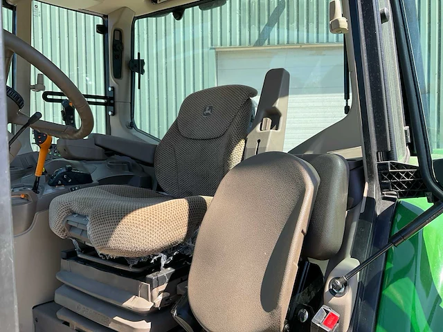 2024 john deere 6195m vierwielaangedreven landbouwtractor - afbeelding 14 van  36