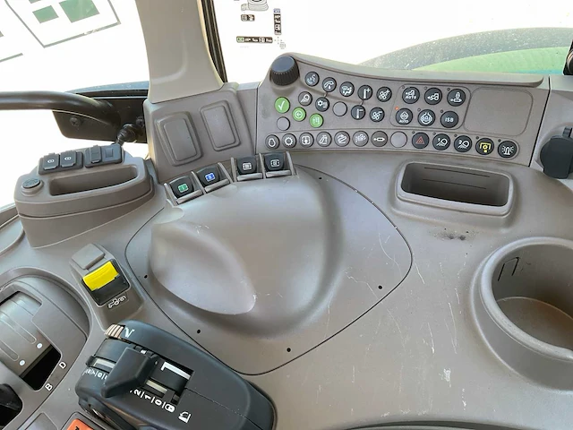 2024 john deere 6195m vierwielaangedreven landbouwtractor - afbeelding 18 van  36