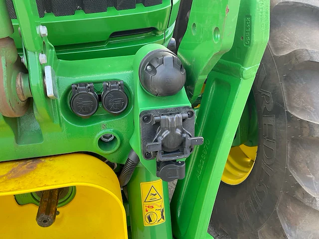 2024 john deere 6r 215 vierwielaangedreven landbouwtractor - afbeelding 15 van  41