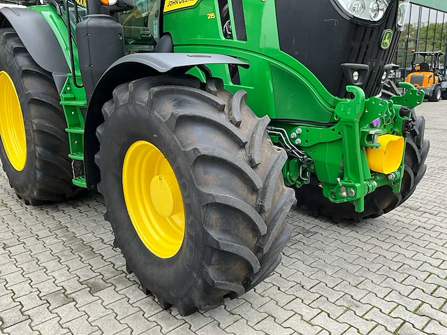2024 john deere 6r 215 vierwielaangedreven landbouwtractor - afbeelding 19 van  35
