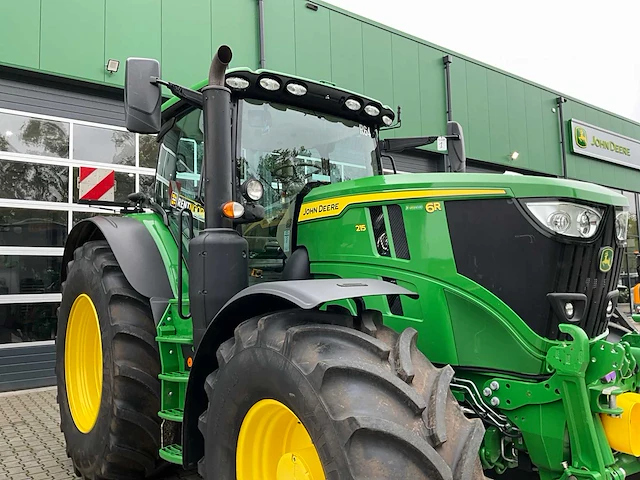 2024 john deere 6r 215 vierwielaangedreven landbouwtractor - afbeelding 20 van  35