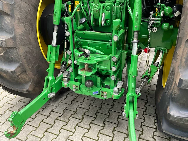 2024 john deere 6r 215 vierwielaangedreven landbouwtractor - afbeelding 28 van  35