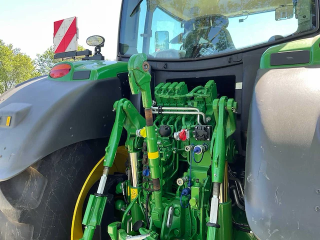 2024 john deere 6r 215 vierwielaangedreven landbouwtractor - afbeelding 4 van  23