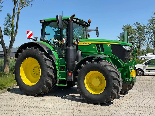 2024 john deere 6r 215 vierwielaangedreven landbouwtractor - afbeelding 12 van  23