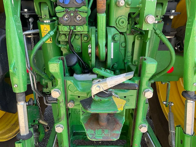 2024 john deere 6r155 vierwielaangedreven landbouwtractor - afbeelding 7 van  28